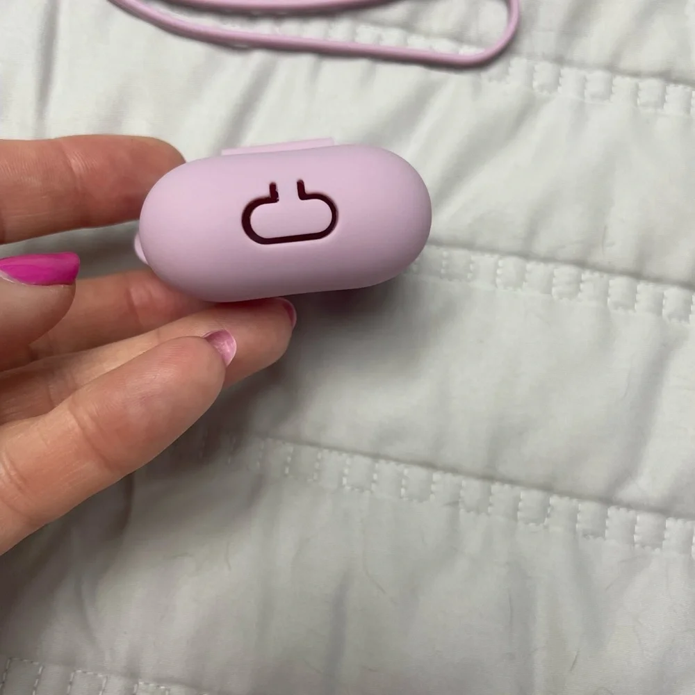 AirPod Case - Picture 5 of 7